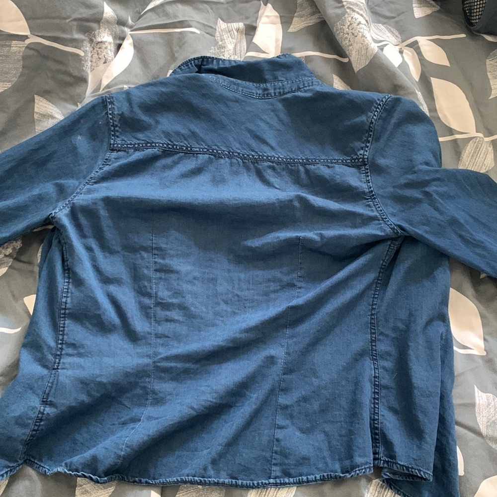 Used H&M jean shacket - Picture 6 of 10